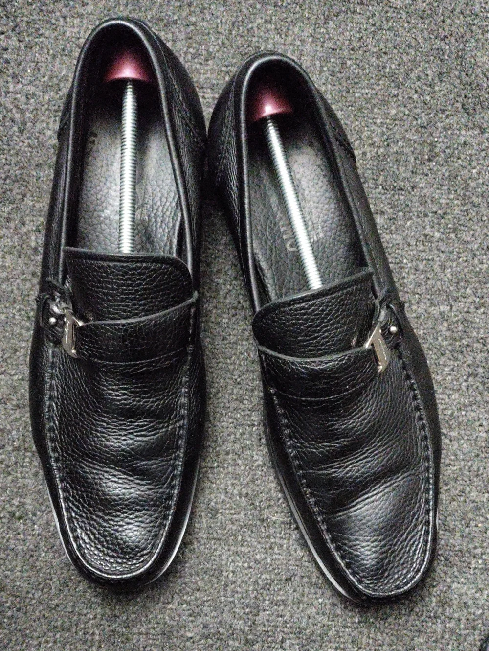 Salvatore Ferragamo Black Pebbled Leather Bit Loafers